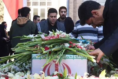 مراسم تشییع و تدفین شهید گمنام در دانشگاه هنر اسلامی تبریز‎