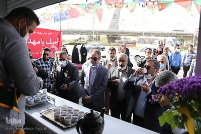 آیین رونمایی از المان و پرچم «یا مهدی (عج)» در شیراز‎‎
