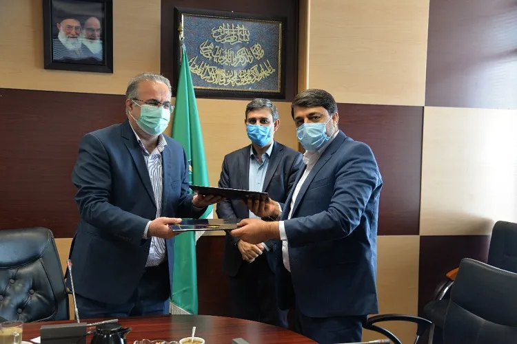 ایجاد اشتغال و حمایت از زنان نیازمندان روستاها در فارس