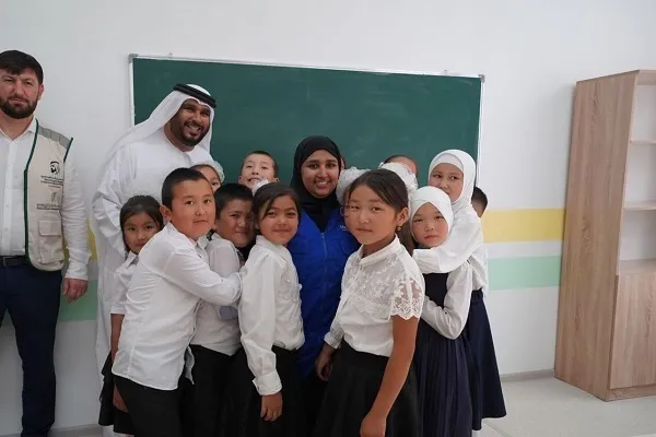 Yemeni na Tinedyer na may Kritikal na Karamdaman ay Natupad ang Pangarap na Magtayo ng Paaralan ng Qur’an, Moske