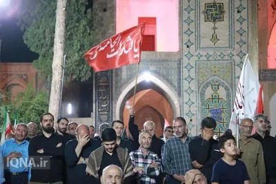 آئین بزرگداشت ولی‌امر مسلمین و مرجع شیعیان جهان حضرت آیت‌الله العظمی امام سیدعلی حسینی خامنه‌ای(ره) و شهدای خانواده رهبر معظم انقلاب در مسجد امام خمینی(ره) سمنان
