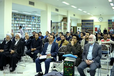 مراسم رونمایی از کتاب «عشق بازی»