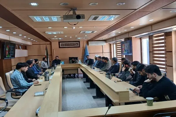 نشست «الی‌حبیب» در سنندج برگزار شد