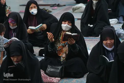 مراسم دعای عرفه در جوار کریمه اهل بیت