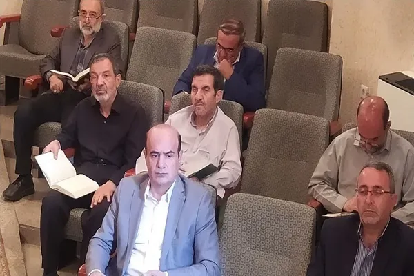 جلسه تفسیر قرآن ویژه مدیران اجرایی آذربایجان‌شرقی