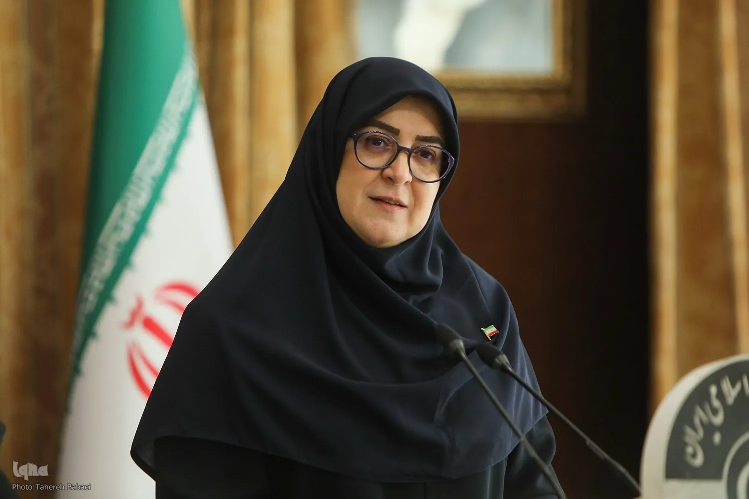 تلاش دولت و حاکمیت دور کردن خطر جنگ از کشور است