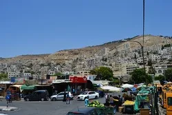 Zionist Forces Detain Students from School Campus in West Bank