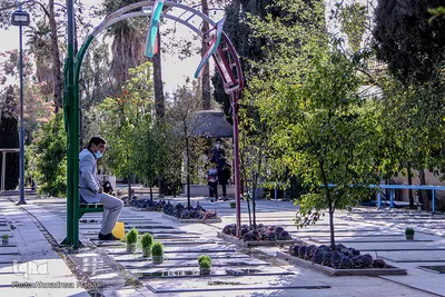 حال و هوای آخرین پنج شنبه سال در گلزار شهدای شیراز