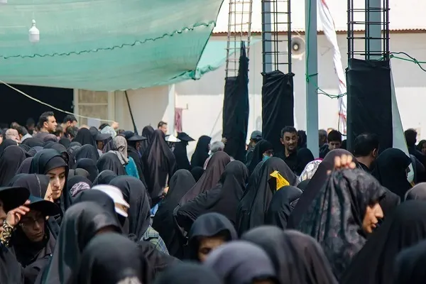 خدمت‌رسانی اختصاصی به بانوان در موکب حرم مطهر حضرت معصومه(س)