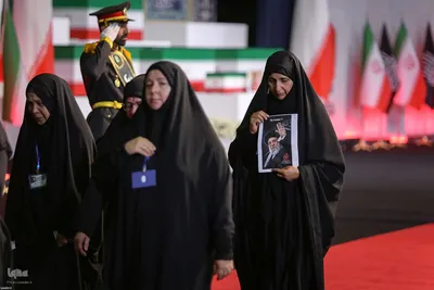 مراسم ادای احترام مقامات و شخصیت‌های کشورهای خارجی به پیکر مطهر رهبر شهید انقلاب