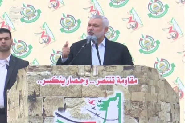 له نهره تر بحره پورې د فلسطین پر آزادۍ او د مقاومت پر دوام ټينګار کوو