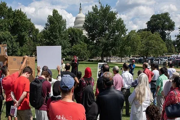 Washington'da Arakan protestosu