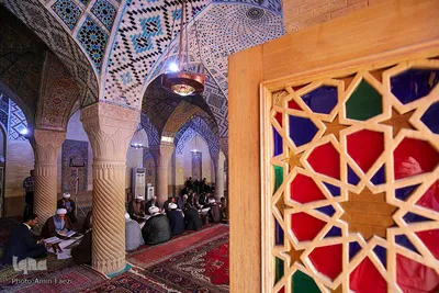 محفل انس با قرآن کریم در مسجد نصیرالملک‎‎