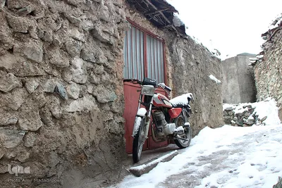 اولین برف زمستانی در روستای رزگ خراسان جنوبی
