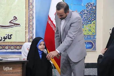 کرسی تلاوت قرآن کریم در ملایر