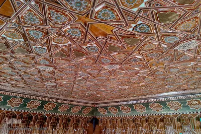 رونمایی از کتیبه سقف قبور مطهر شهدای ۷۲ تن حرم مطهر امام حسین (ع)