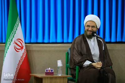 نشست ائمه جمعه خراسان‌جنوبی با حضور حجت‌الاسلام علی‌اکبری