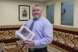 Prof. Hayward: in Neuseeland geborener muslimischer Konvertite, der zu einem bekannten Islamhistoriker wurde