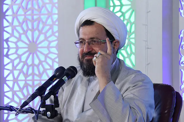 صوت | لقمه پاک در زندگی را جدی بگیریم