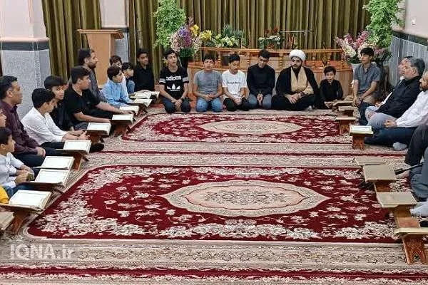 روایتگری ایکنا از دورهمی قرآنی مؤسسه ولیعصر(عج) شهر گناوه 