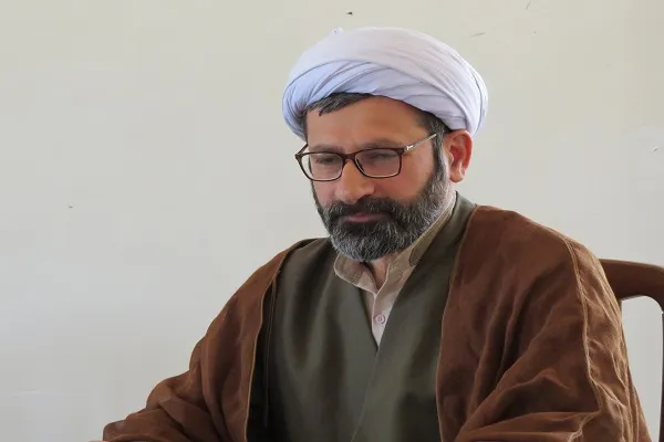 ظلم‌ستیزی امام صادق(ع) با شمشیر بُرنده علم
