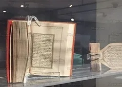 Exposition de manuscrits coraniques au Caire