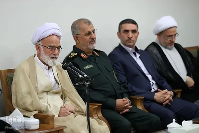 دیدار دست‌اندرکاران کنگره 6200 شهید استان مرکزی با مقام معظم رهبری