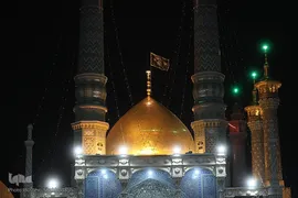 حال و هوای حرم کریمه اهل بیت(ع) در شب شهادت پدر بزرگوارشان
