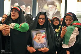 مراسم «شیرخوارگان عاشورایی» در حرم شاهچراغ (ع)