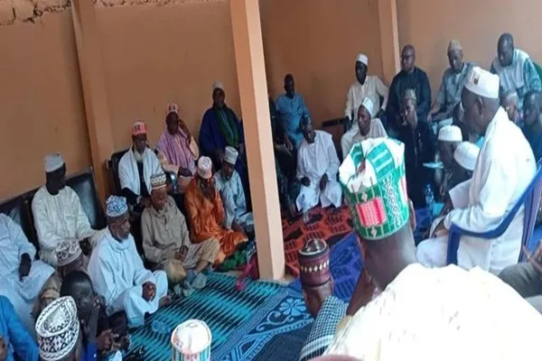 Lecture du Coran en Guinée pour une présidentielle apaisée