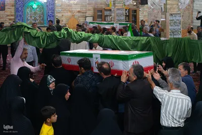 مراسم وداع با پیکر شهیدان مصطفی امینی و عبدالحسین شیخ‌کوپایی در اصفهان