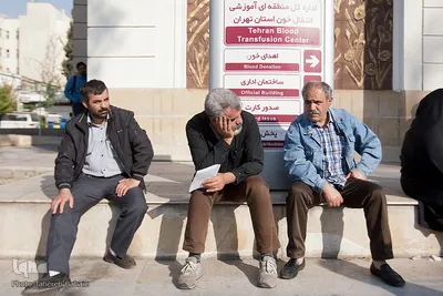 داوطلبان اهدای خون به زلزله زدگان کرمانشاه