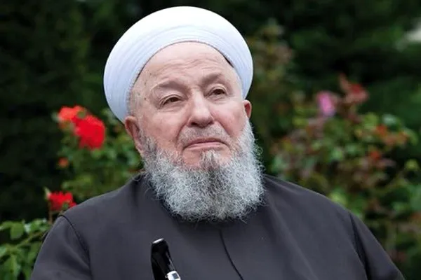 Mahmut Ustaosmanoğlu vefat etti