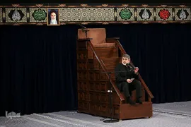 اولین شب مراسم عزاداری حضرت فاطمه‌زهرا سلام‌الله‌علیها در حسینیه امام خمینی(ره)
