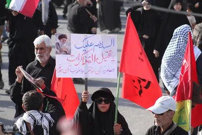 جلوه هایی از شکوه حضور مردم در تشییع با عظمت آقای شهید ایران در قم عکاس: احمدرضا مداح