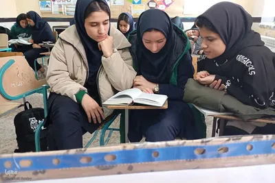 مدارس ملایر در ماه رمضان
