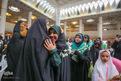 استقبال از حافظان قرآن و ادای احترام به شهدای حرم شاهچراغ(ع)‎‎