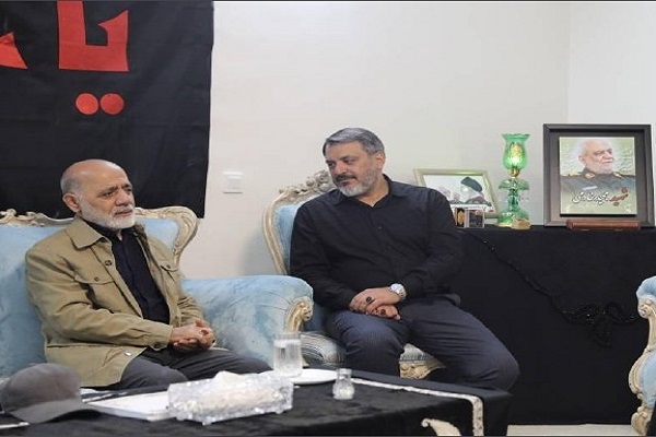 دیدار فرمانده قرارگاه مرکزی خاتم الانبیا با خانواده سرلشکر شهید «سیدمجید خادمی» رئیس فقید سازمان اطلاعات سپاه