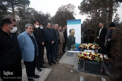 ادای احترام جهادگران به مقام دکتر کاظمی آشتیانی