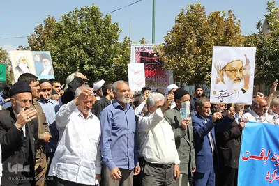 راهپیمایی نمازگزاران زنجانی علیه جنایات آل سعود