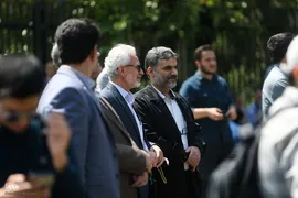 تجمع دانشگاهیان دانشگاه تهران در حمایت از خیزش دانشجویان دانشگاه‌های آمریکا
