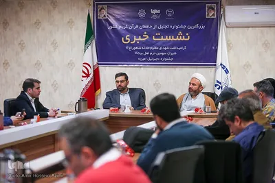 نشست خبری جبرئیل امین