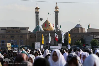 نماز عید سعید فطر در جوار سیدالکریم (ع)