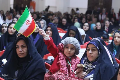 نوزدهمین پاسداشت ادبیات جهاد و مقاومت در حرم شاهچراغ(ع)