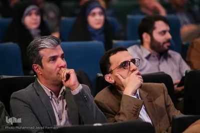 آریا عظیمی نژاد آهنگساز