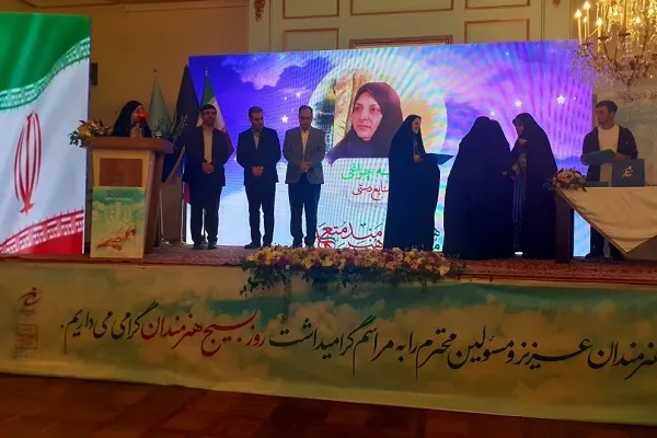 شهید سلیمانی بزرگترین هنرمند اسلام و انقلاب است