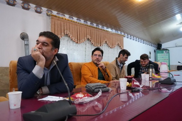 نشست فعالان قرآنی فرهنگیان مازندران برگزار شد