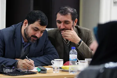 نشست شناخت دیگران و شناخت خود