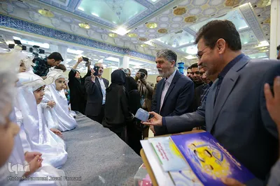 بازدید سیدعباس صالحی، وزیر فرهنگ و ارشاد اسلامی از بیست و هفتمین نمایشگاه قرآن کریم