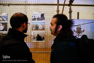 افتتاح نمایشگاه پنجمین جشنواره هنر مقاومت